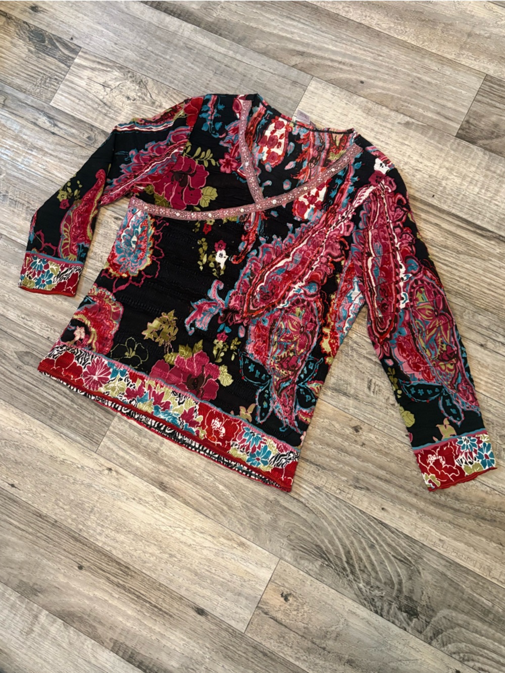 Alberto Makali top